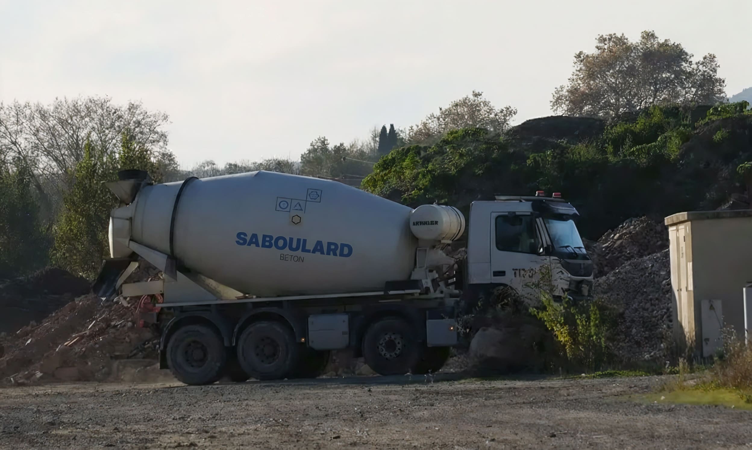Camion Toupie livraison de béton à Toulouse